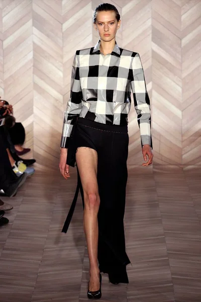 Look 40